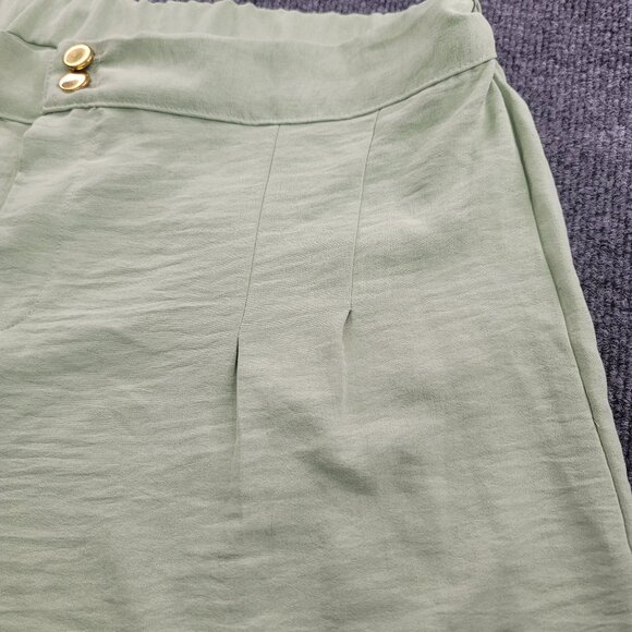 Love Womens Plus 3X Light Green Elastic Waist Shorts Gold Buttons Zip Closure - Picture 3 of 9